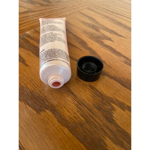 Mary Kay extra emollient night cream - Picture 6 of 6